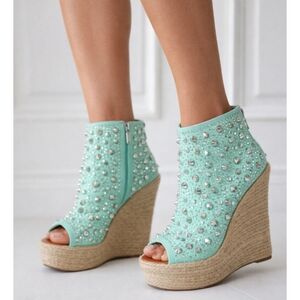 KISS KOUTURE GREEN WITH SILER STUD PLATFORM SHOES, SIZE 7